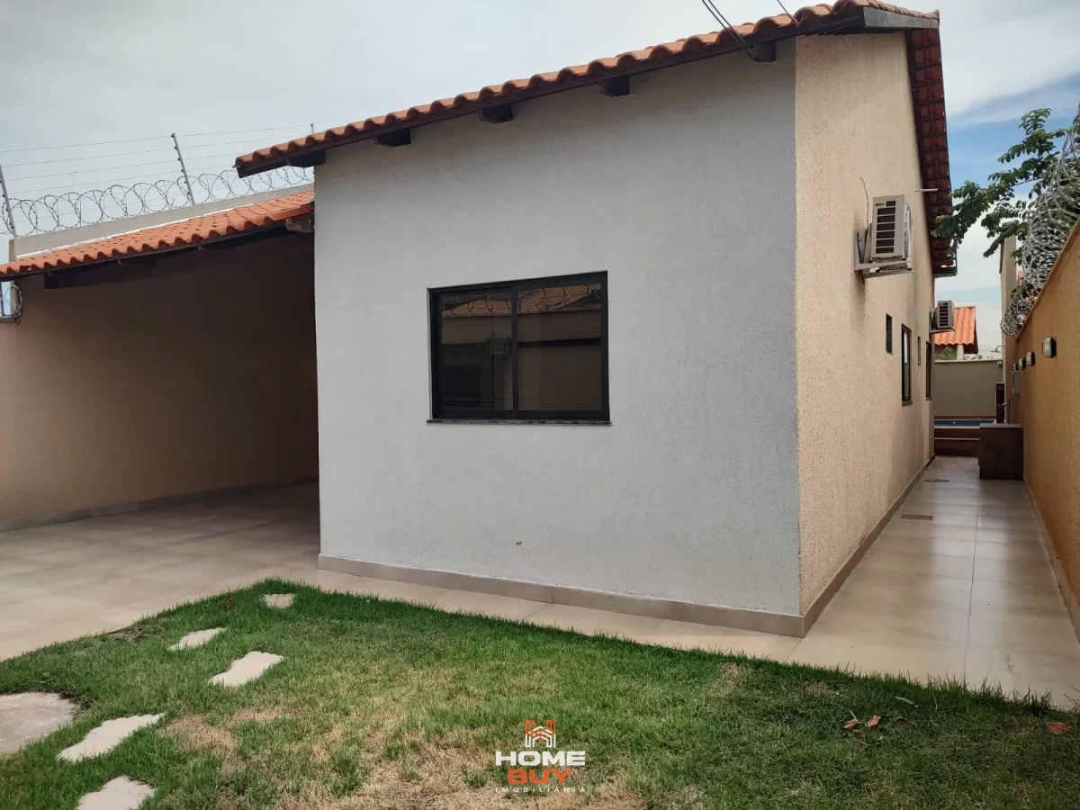 Imagem de Casa lajeada sozinha no lote