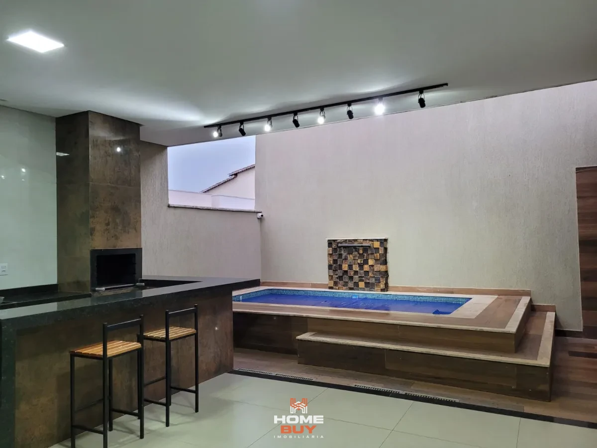 Imagem de Casa lajeada sozinha no lote