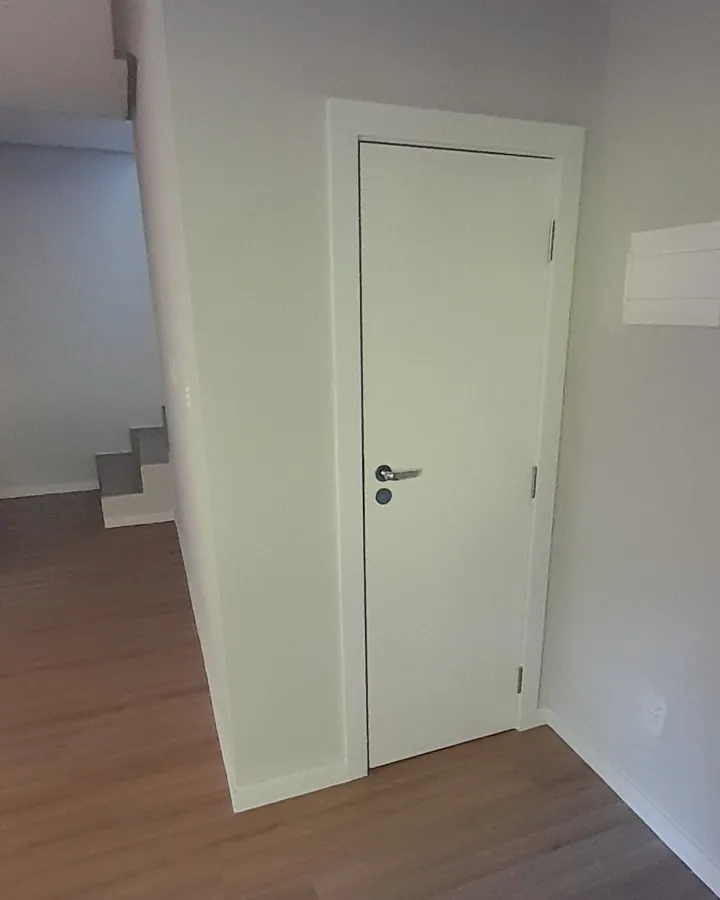 Imagem de Sobrado com três dormitórios, uma suíte, lavabo e churrasqueira no Recanto do Sossego