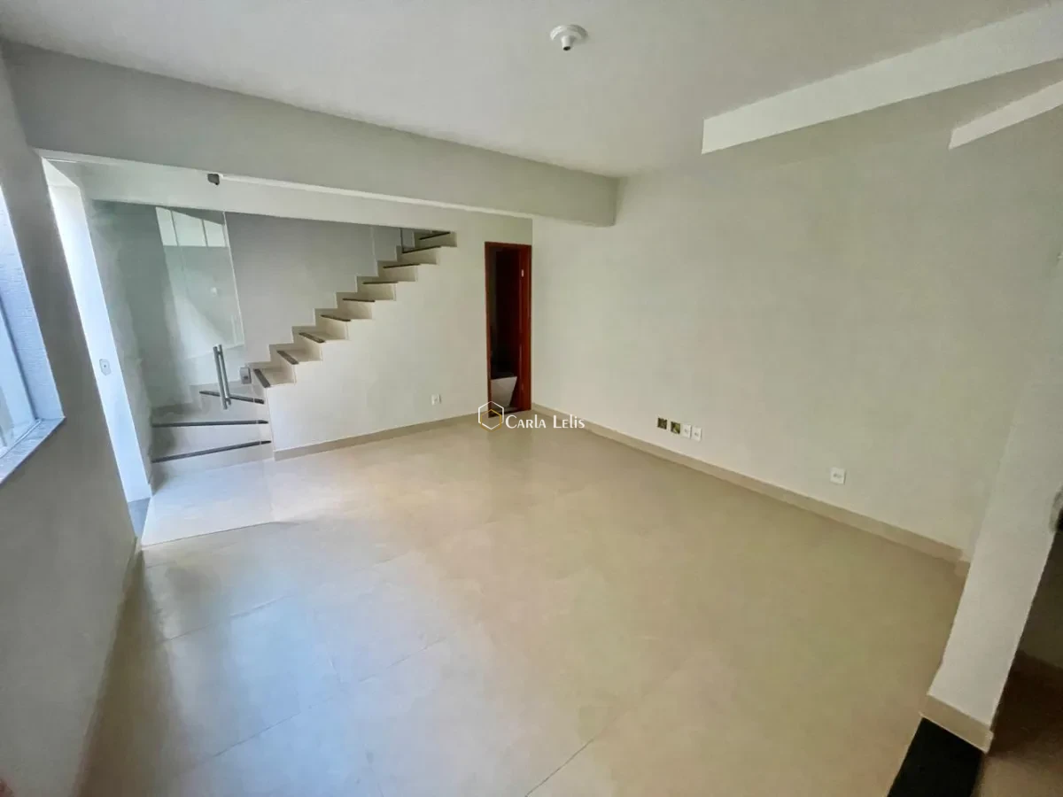 Imagem de Casa - 3 quartos - São Sebastião