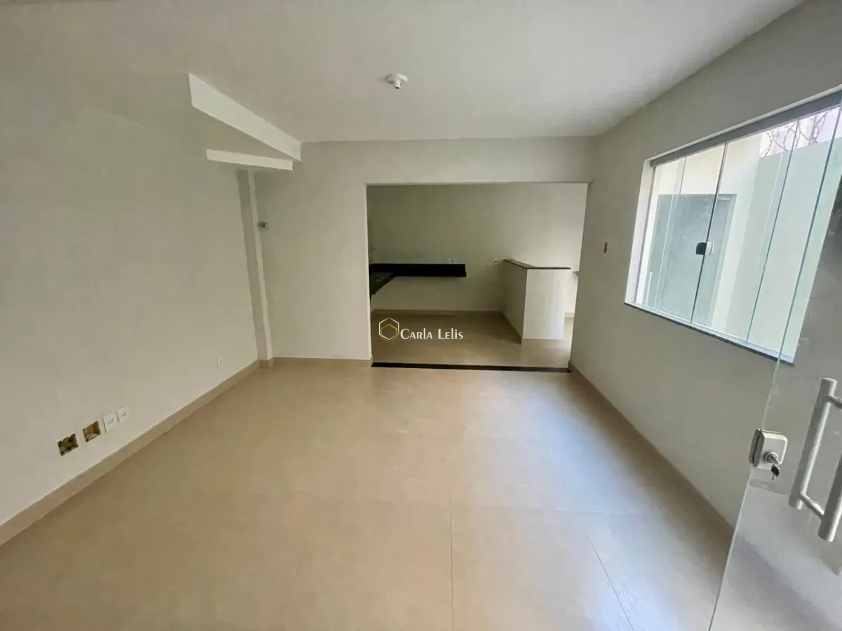 Imagem de Casa - 3 quartos - São Sebastião