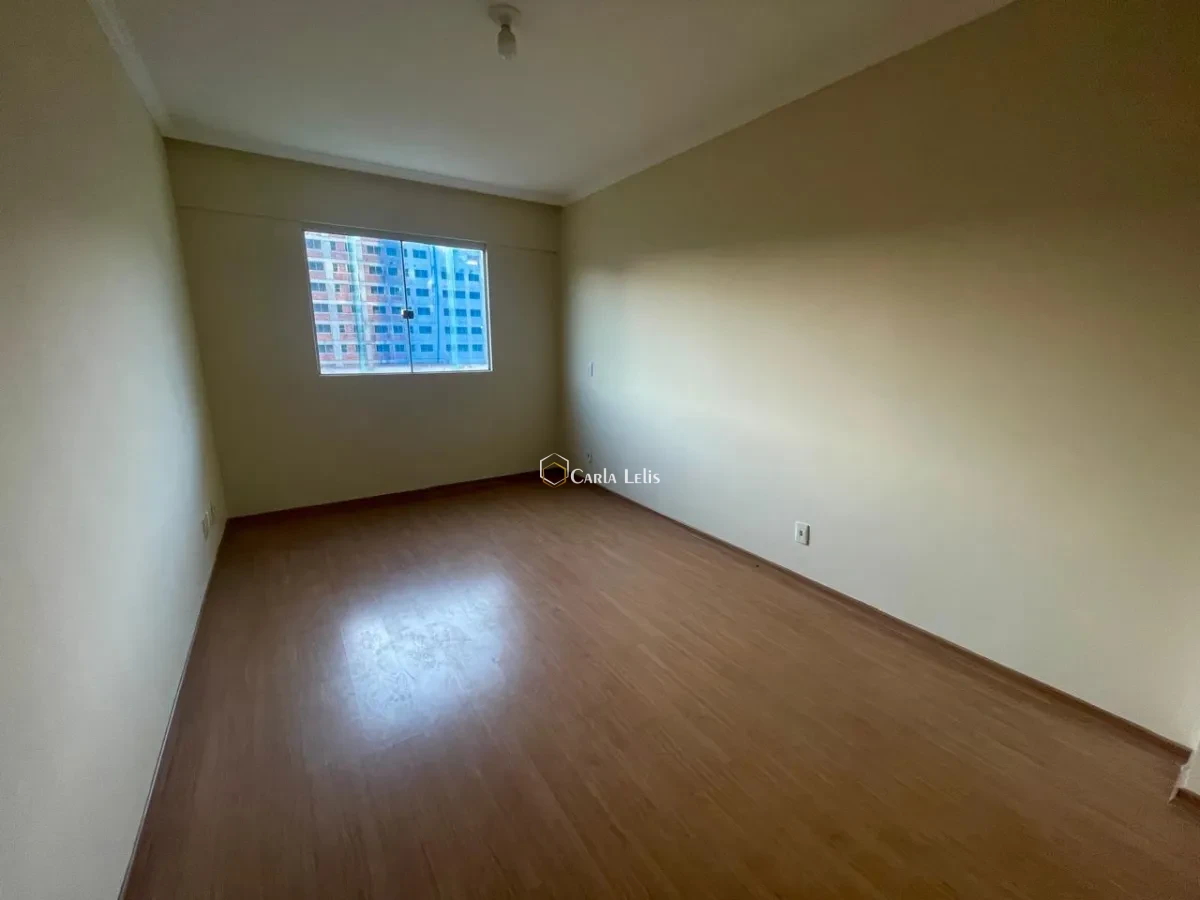 Imagem de Apartamento - 3 quartos - Centro