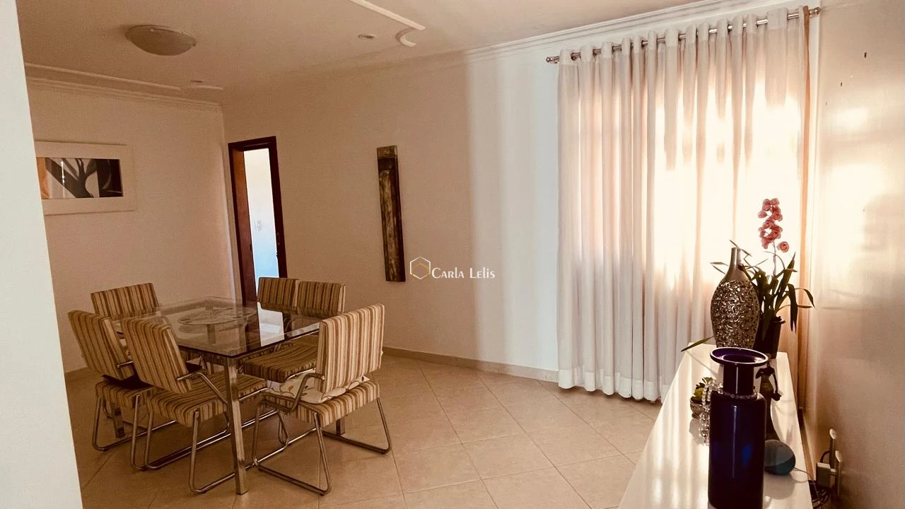 Imagem de Casa - 4 quartos - João Brás