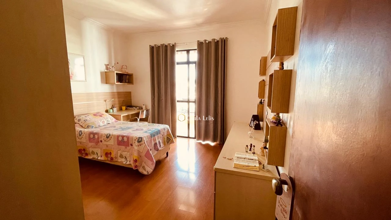 Imagem de Casa - 4 quartos - João Brás