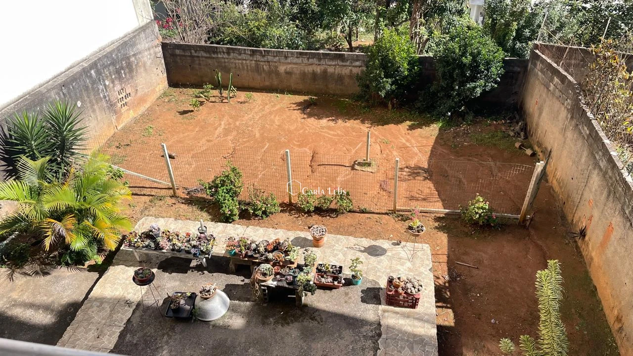 Imagem de Casa - 3 quartos - João Brás