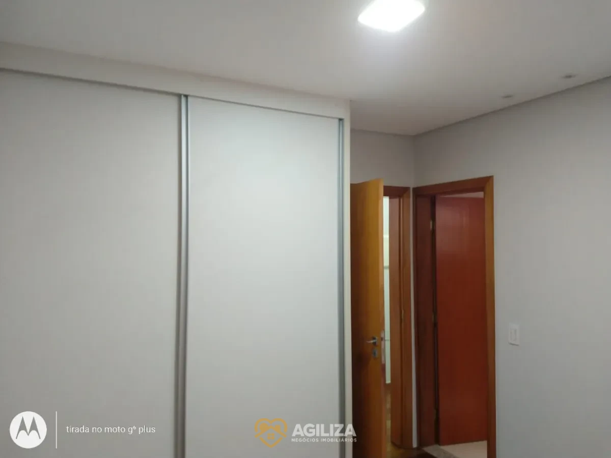 Imagem de Casa no Condomínio Carmel - Zona Sul