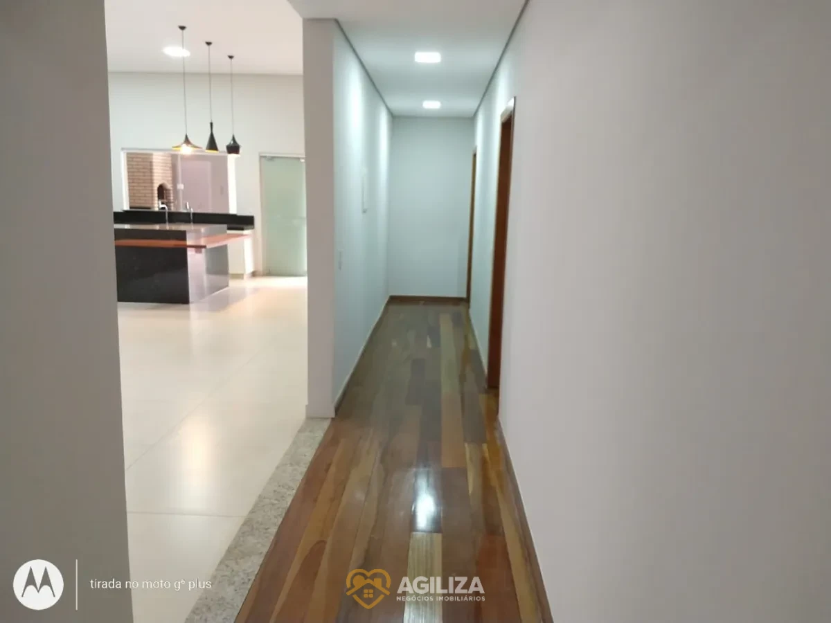 Imagem de Casa no Condomínio Carmel - Zona Sul