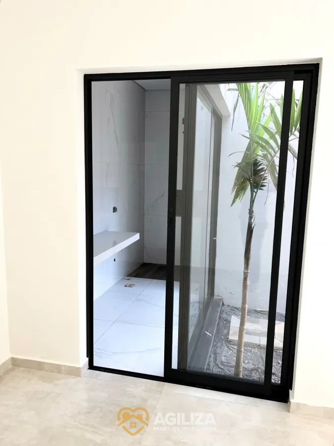 Imagem de Casa Térrea à Venda no Bairro Portal do Vale II – Uberlândia