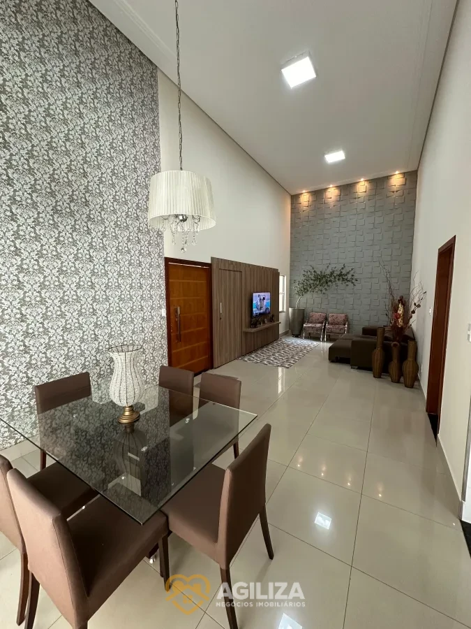 Imagem de Casa à venda no Residencial Carmel, um verdadeiro convite ao conforto e à sofisticação!