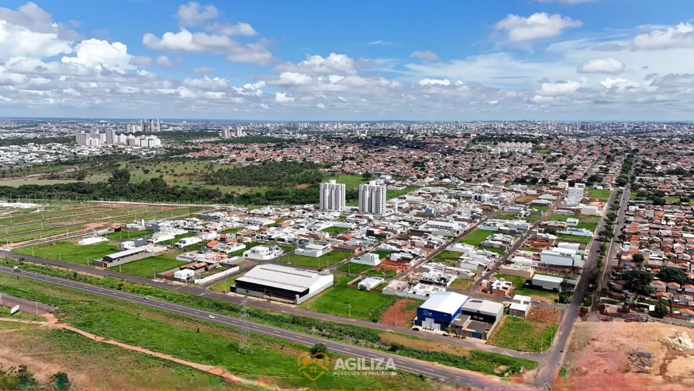 Imagem de Lote à venda no Life I, localizado em avenida!