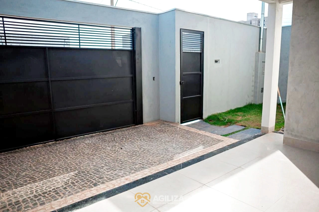 Imagem de Excelente Casa à Venda no Bairro Life I – Conforto, Praticidade e Localização Privilegiada na Zona Sul!