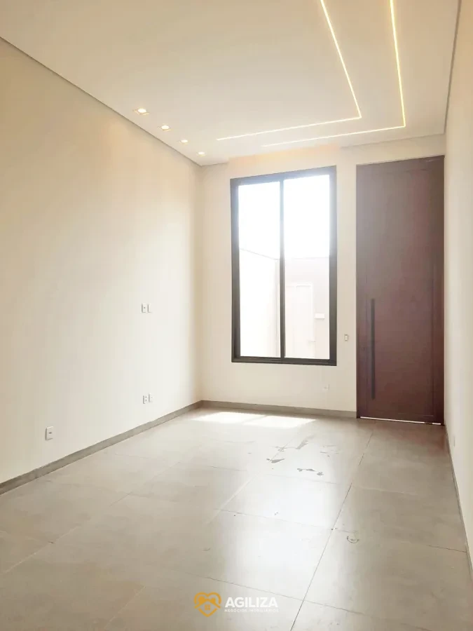 Imagem de Casa Térrea com Acabamento Requintado à Venda no Jardim Europa – Conforto, Estilo e Excelente Localização