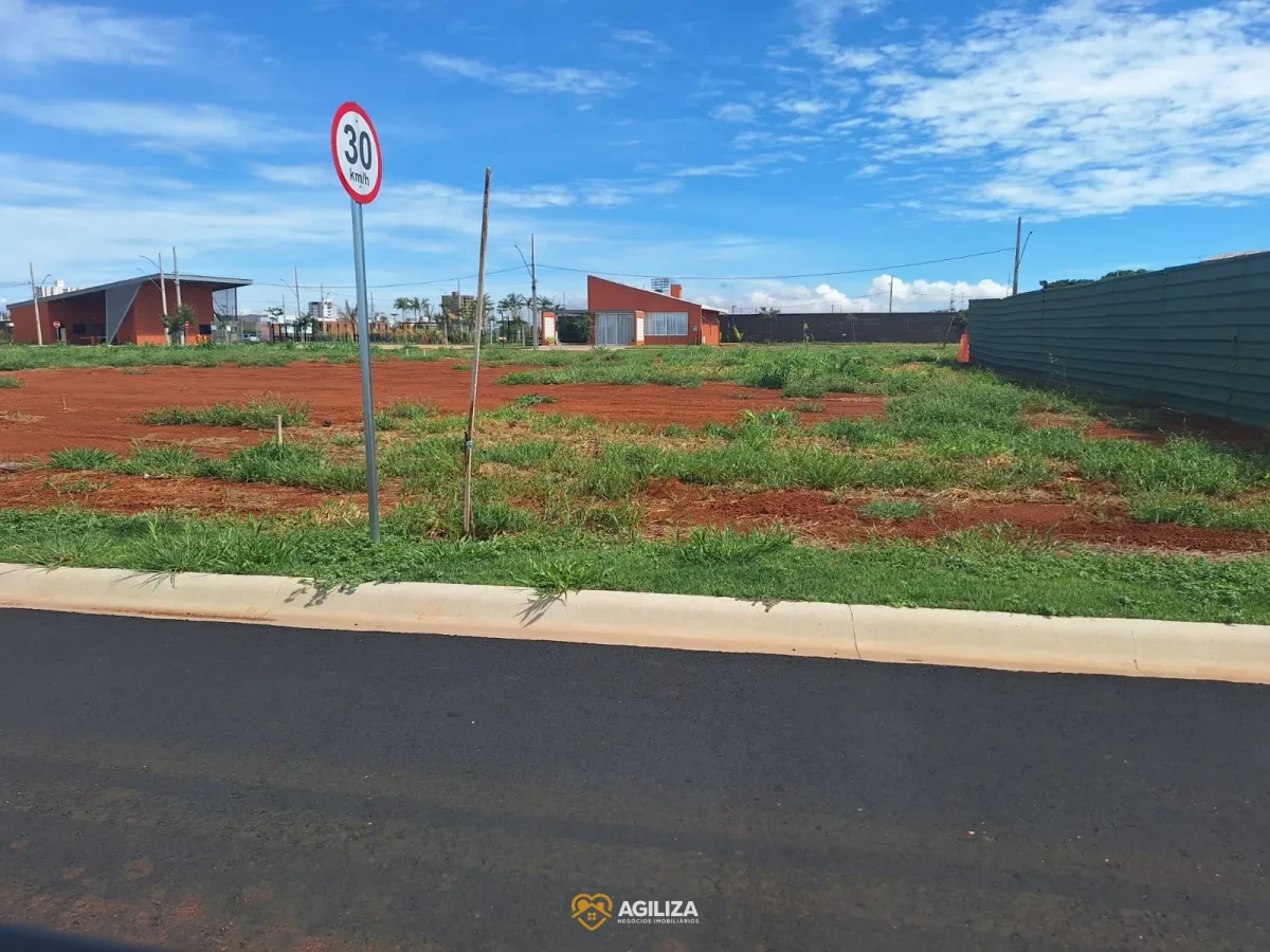Imagem de Lote à Venda no Condomínio Reserva Novo Mundo – Localização Privilegiada e Lazer Completo na Zona Leste