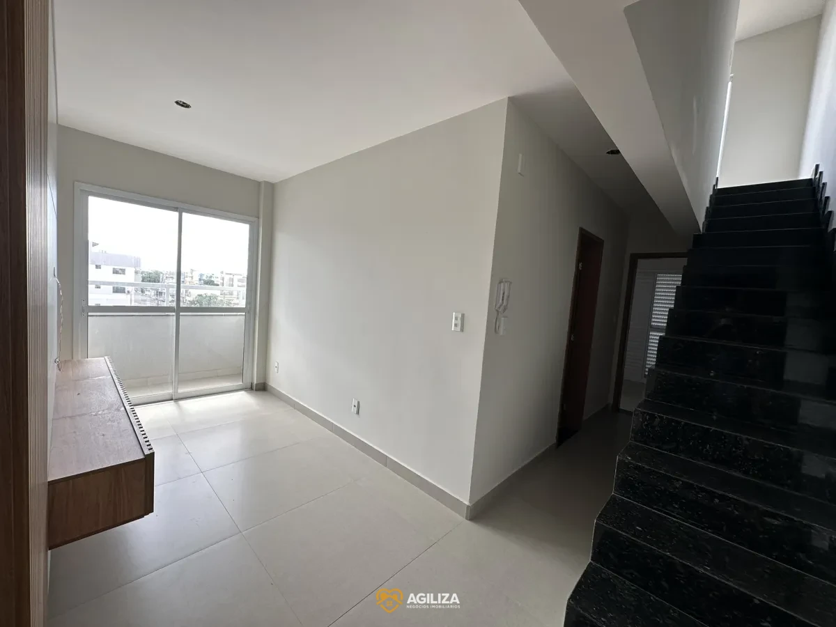 Imagem de Cobertura Duplex à Venda no Bairro Santa Mônica – Vista Privilegiada para o Parque do Sabiá