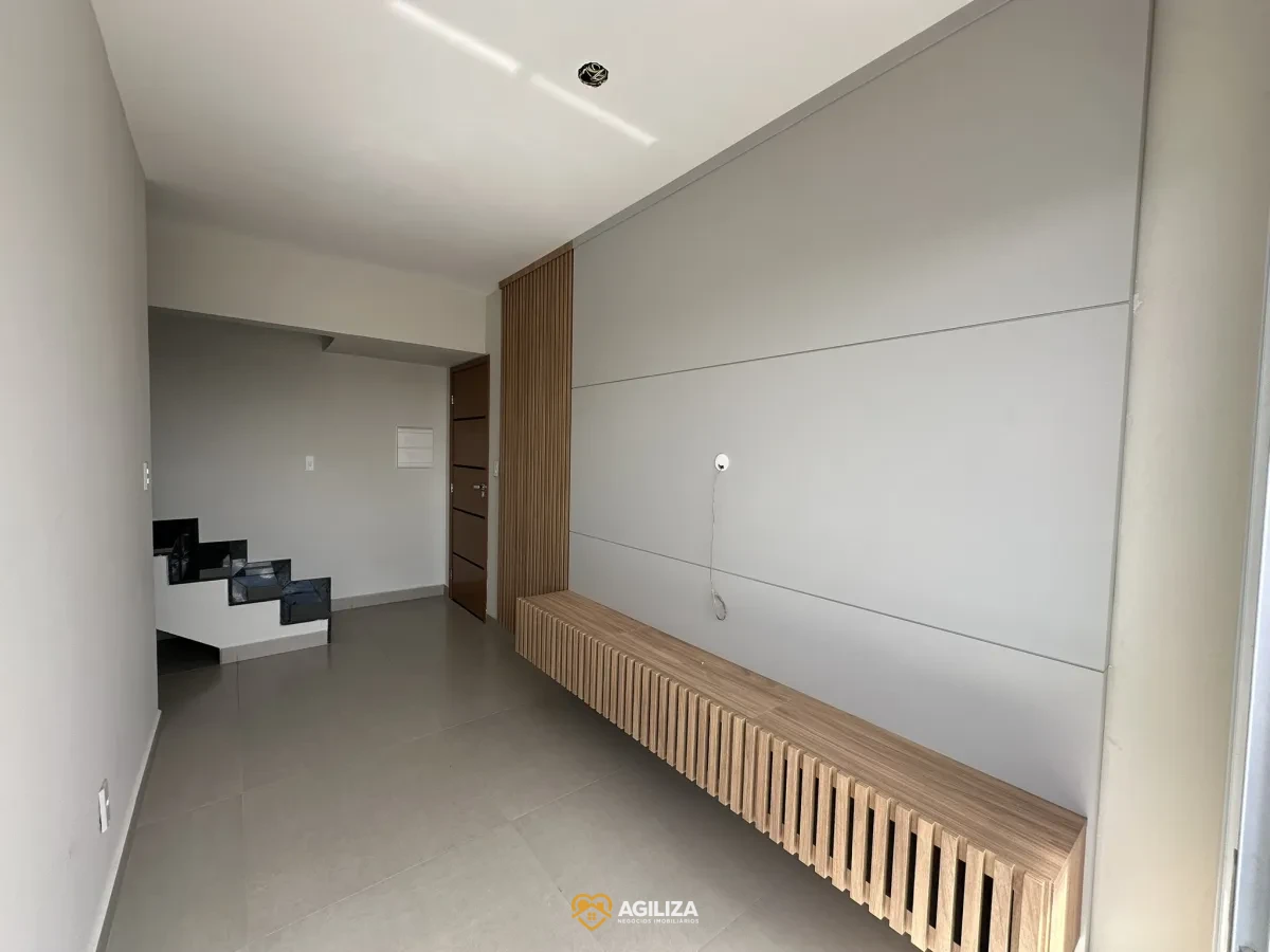 Imagem de Cobertura Duplex à Venda no Bairro Santa Mônica – Vista Privilegiada para o Parque do Sabiá