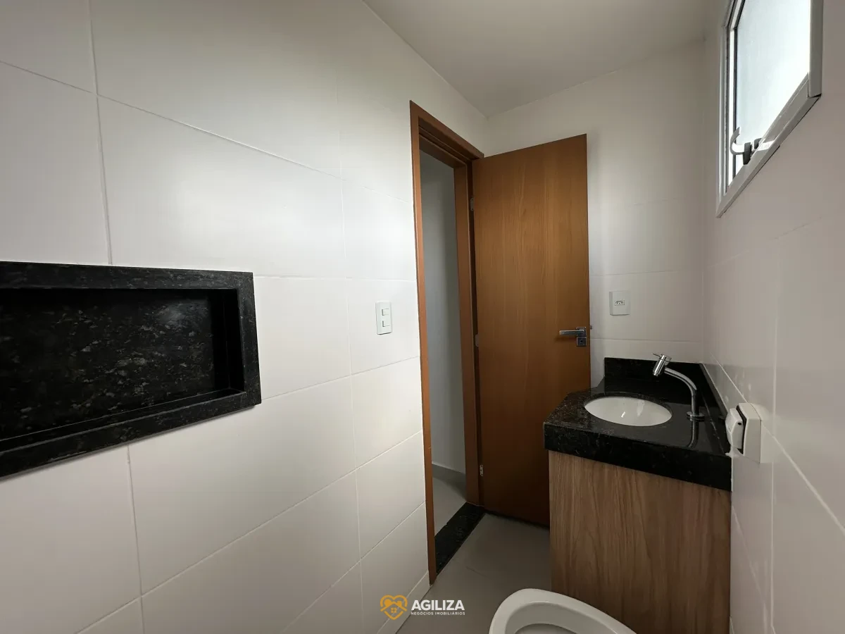 Imagem de Cobertura Duplex à Venda no Bairro Santa Mônica – Vista Privilegiada para o Parque do Sabiá