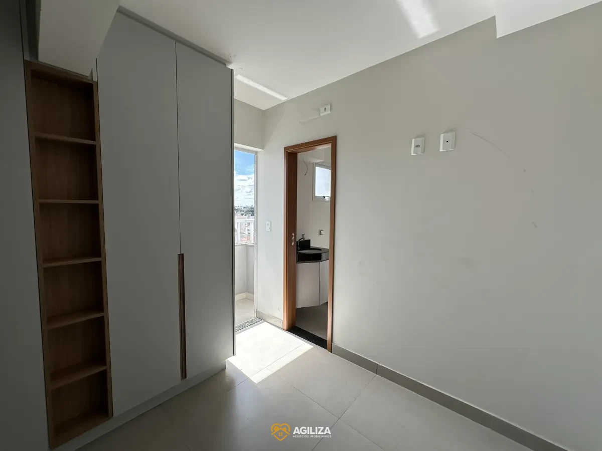Imagem de Cobertura Duplex à Venda no Bairro Santa Mônica – Vista Privilegiada para o Parque do Sabiá