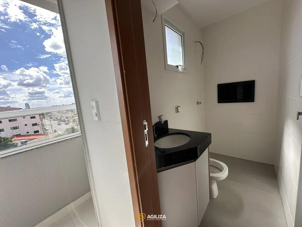 Imagem de Cobertura Duplex à Venda no Bairro Santa Mônica – Vista Privilegiada para o Parque do Sabiá