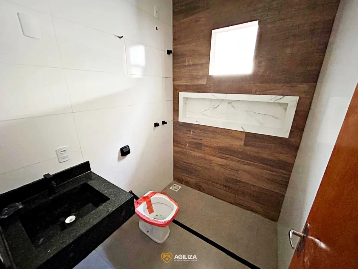 Imagem de Sobrados à Venda no Bairro Novo Mundo – Modernidade e Conforto