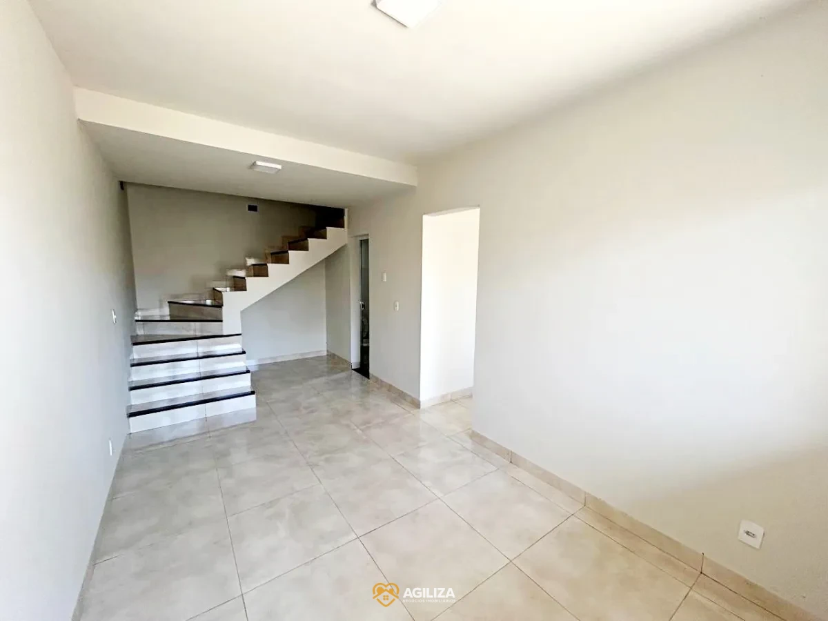 Imagem de Sobrados à Venda no Bairro Novo Mundo – Modernidade e Conforto