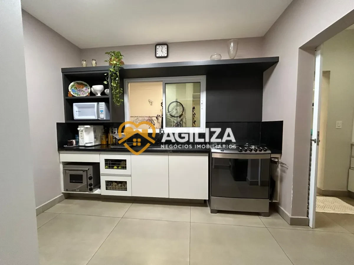 Casa de Alto Padrão à Venda no Condomínio Carmel – Bairro Vigilato Pereira. - Vigilato Pereira, Uberlândia [102]