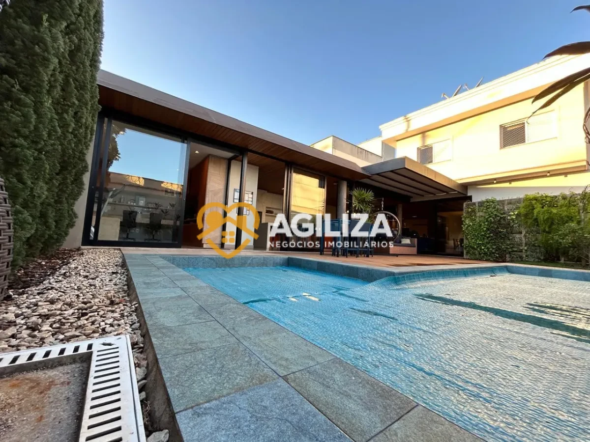 Casa de Alto Padrão à Venda no Condomínio Carmel – Bairro Vigilato Pereira. - Vigilato Pereira, Uberlândia [102]