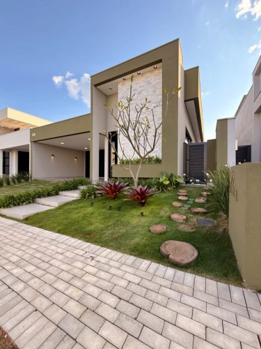 Imagem de Casa Nova à Venda no Condomínio Splendio.