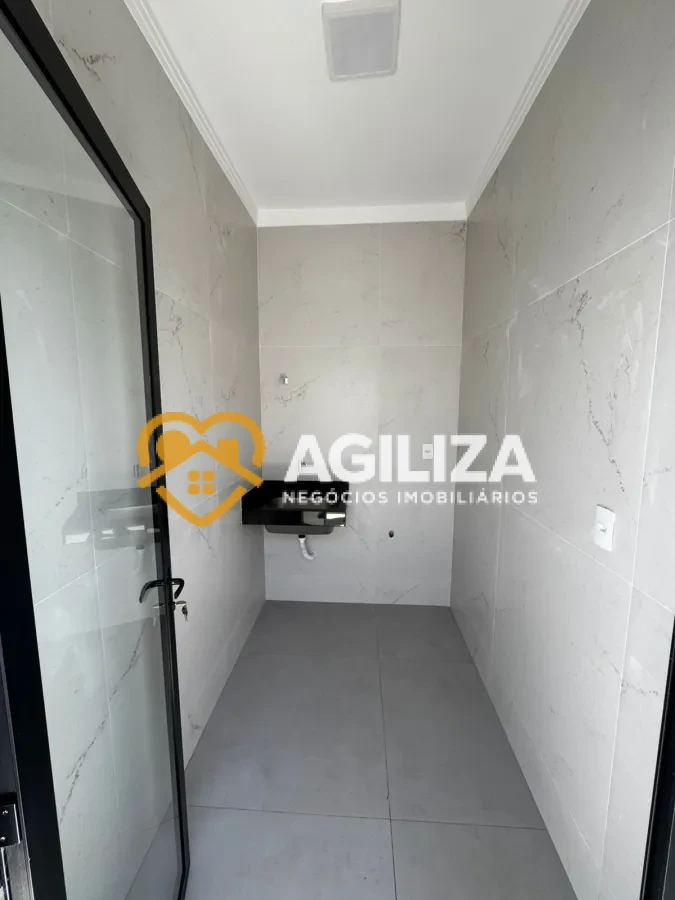 Casa de Alto Padrão no Condomínio Reserva dos Ipês. - Novo Mundo - Zona Leste, Uberlândia [104]