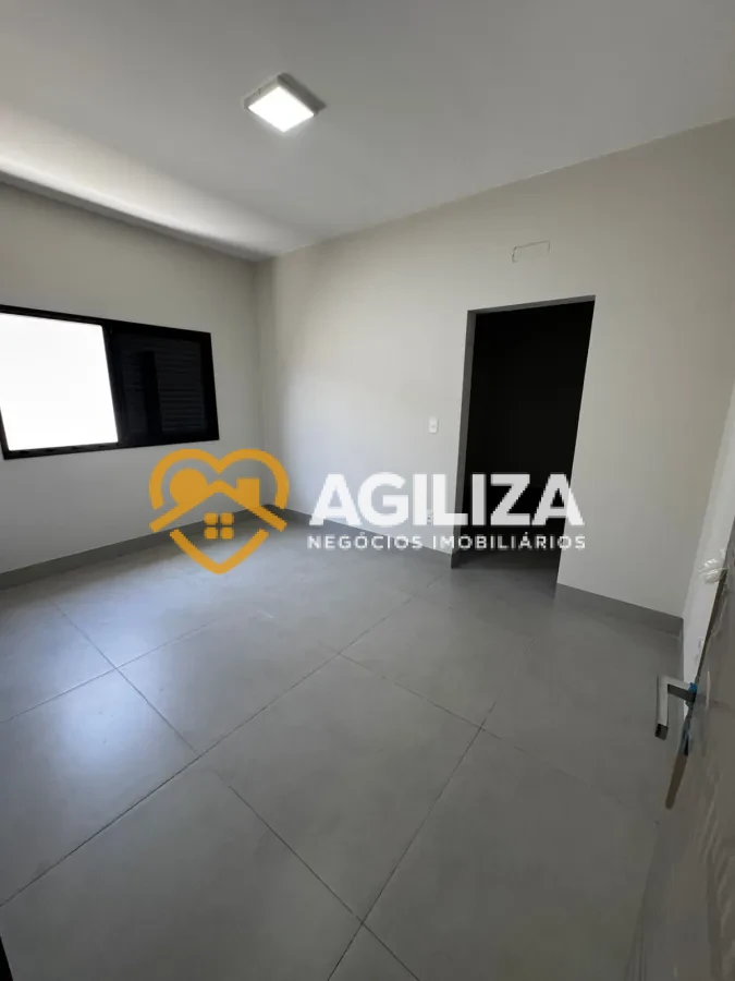 Casa de Alto Padrão no Condomínio Reserva dos Ipês. - Novo Mundo - Zona Leste, Uberlândia [104]