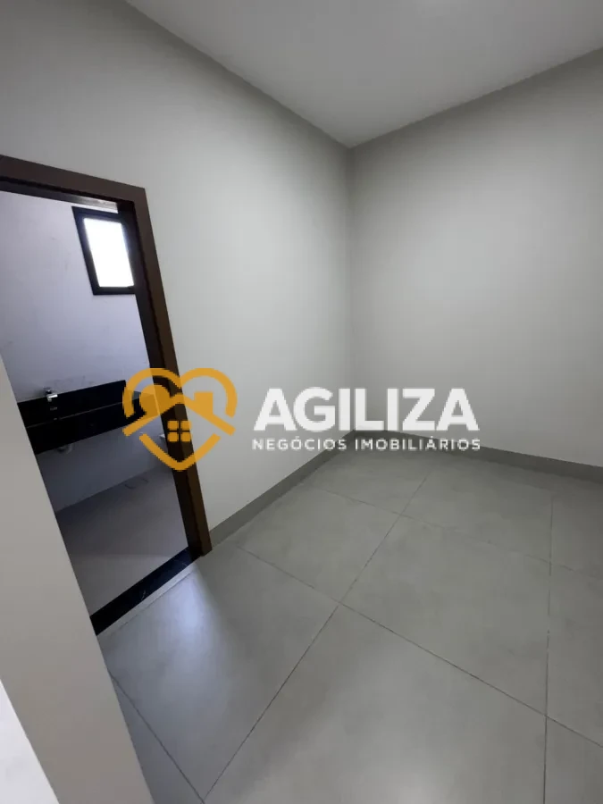 Casa de Alto Padrão no Condomínio Reserva dos Ipês. - Novo Mundo - Zona Leste, Uberlândia [104]