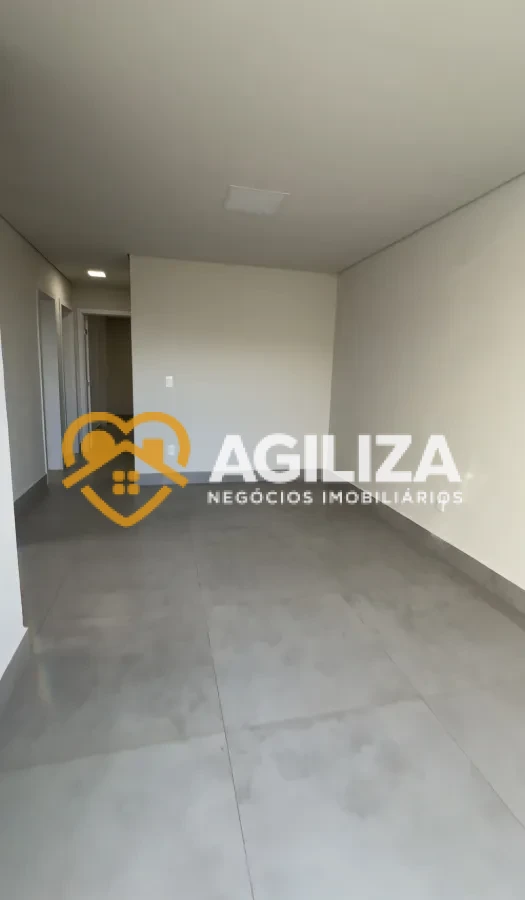 Casa à venda no bairro São Jorge, região Sul da cidade, em excelente localização. - São Jorge - Zona Sul, Uberlândia [110]
