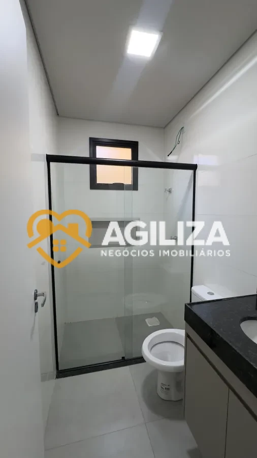 Casa à venda no bairro São Jorge, região Sul da cidade, em excelente localização. - São Jorge - Zona Sul, Uberlândia [110]