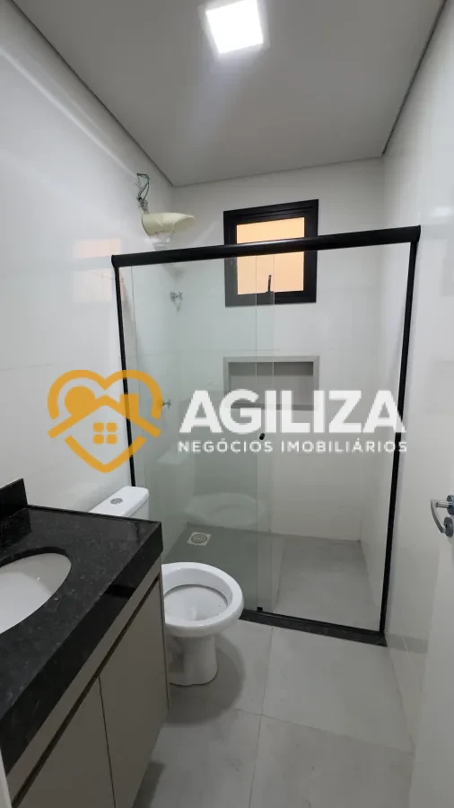 Casa à venda no bairro São Jorge, região Sul da cidade, em excelente localização. - São Jorge - Zona Sul, Uberlândia [110]