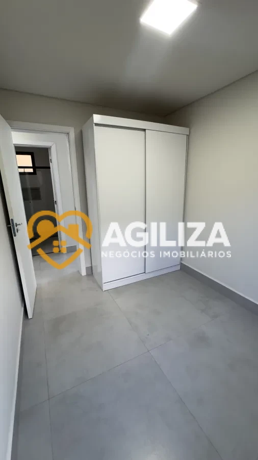 Casa à venda no bairro São Jorge, região Sul da cidade, em excelente localização. - São Jorge - Zona Sul, Uberlândia [110]