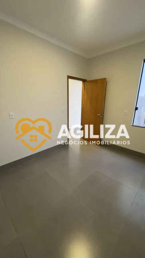Elegante casa à venda no bairro São Jorge, em excelente localização na Zona Sul. - São Jorge - Zona Sul, Uberlândia [111]