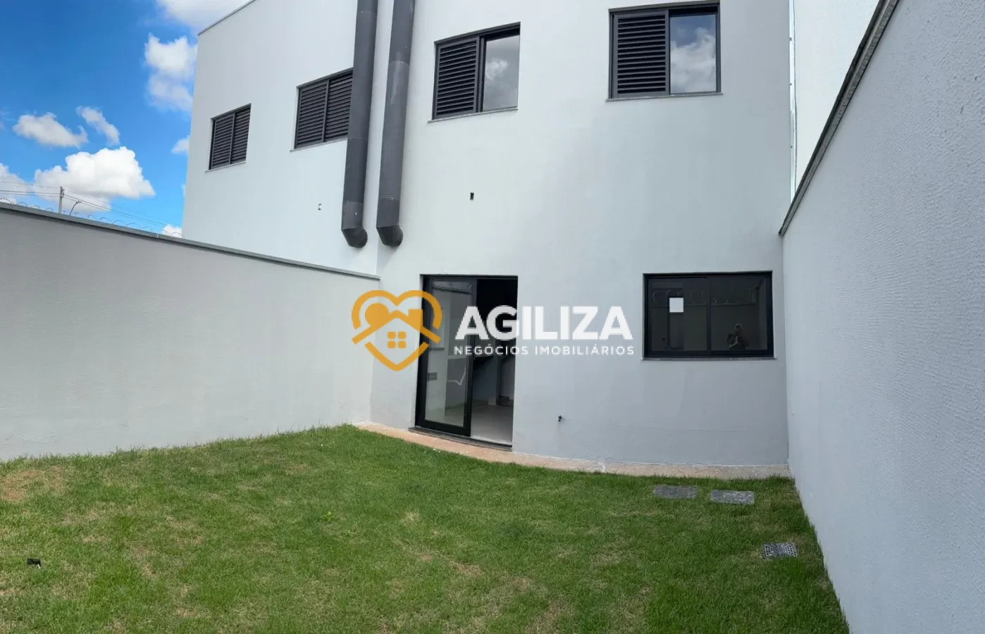 Casa no Bairro Laranjeiras - Laranjeiras - Zona Sul, Uberlândia [113]