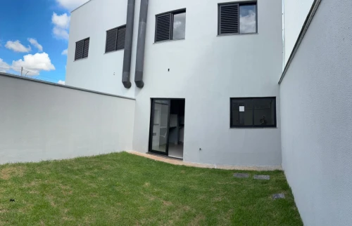 Imagem de Casa no Bairro Laranjeiras