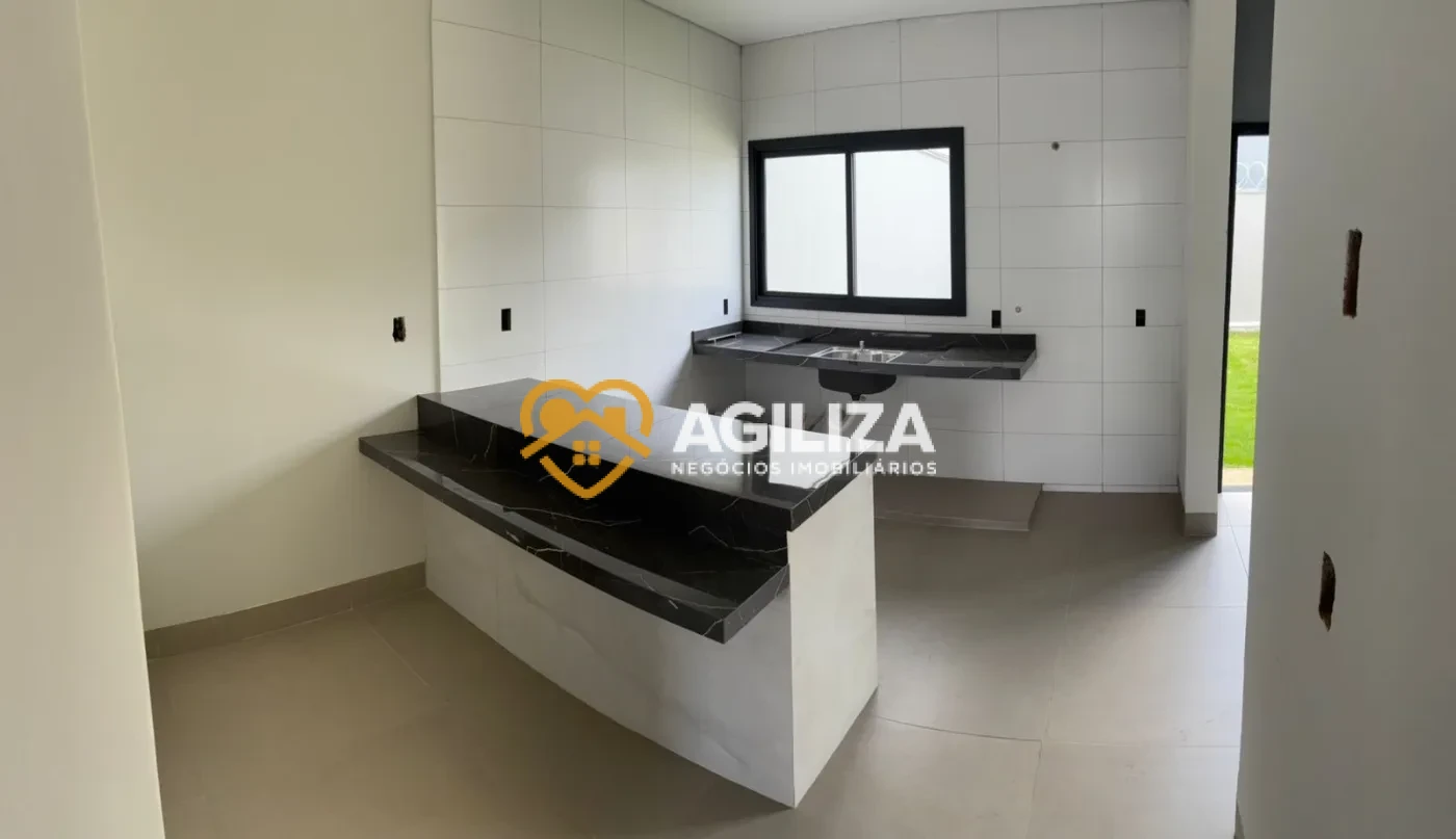 Casa no Bairro Laranjeiras - Laranjeiras - Zona Sul, Uberlândia [113]