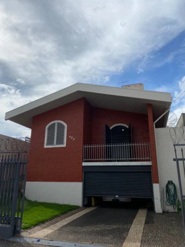 Imagem de Casa no Bairro Cazeca