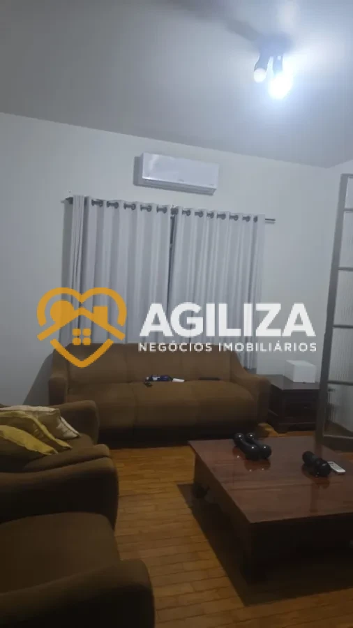 Casa no Bairro Cazeca - cazeca, Uberlândia [122]