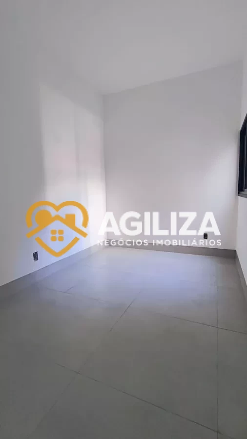 2-Casas Life I Laranjeiras, Umas com 3 quartos e outra com 2 quartos Dividida no Mesmo Terreno - Laranjeiras - Zona Sul, Uberlândia [130]