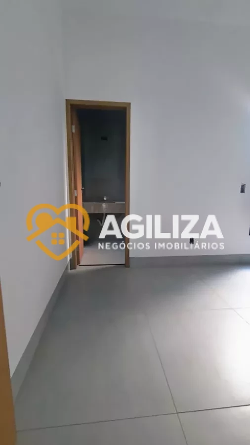 2-Casas Life I Laranjeiras, Umas com 3 quartos e outra com 2 quartos Dividida no Mesmo Terreno - Laranjeiras - Zona Sul, Uberlândia [130]