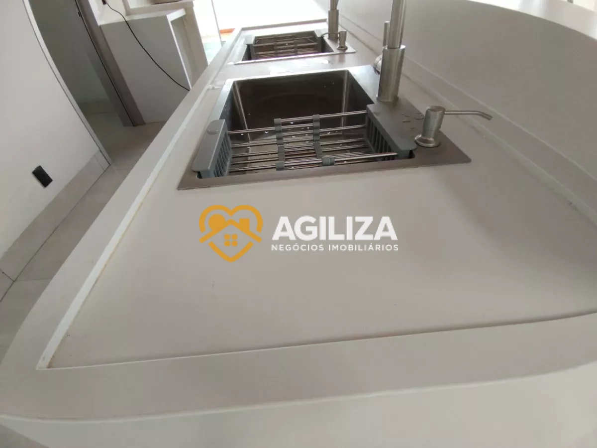 Condominio Alphaville 2 - Condomínio Alphaville II - Zona Leste, Uberlândia [156]