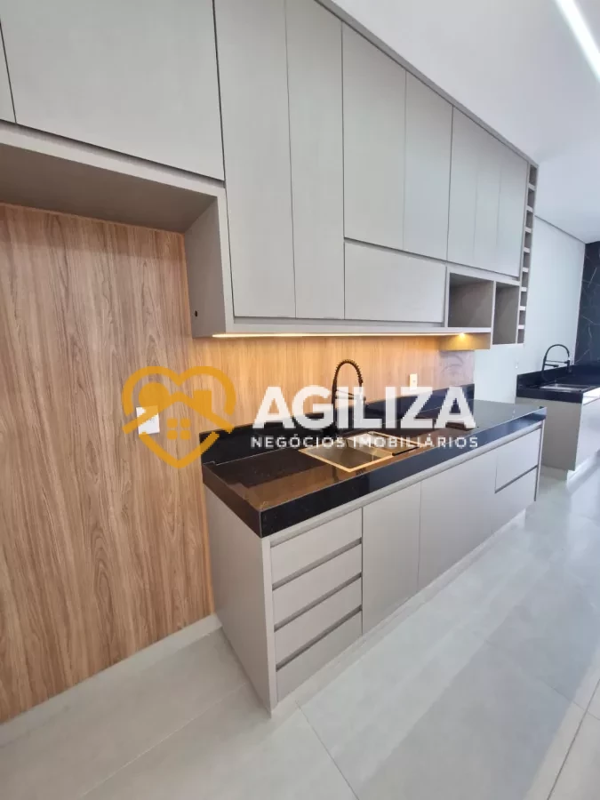 Casa no Bairro Verde Umuarama - Praça Alto Umuarama, Uberlândia [158]