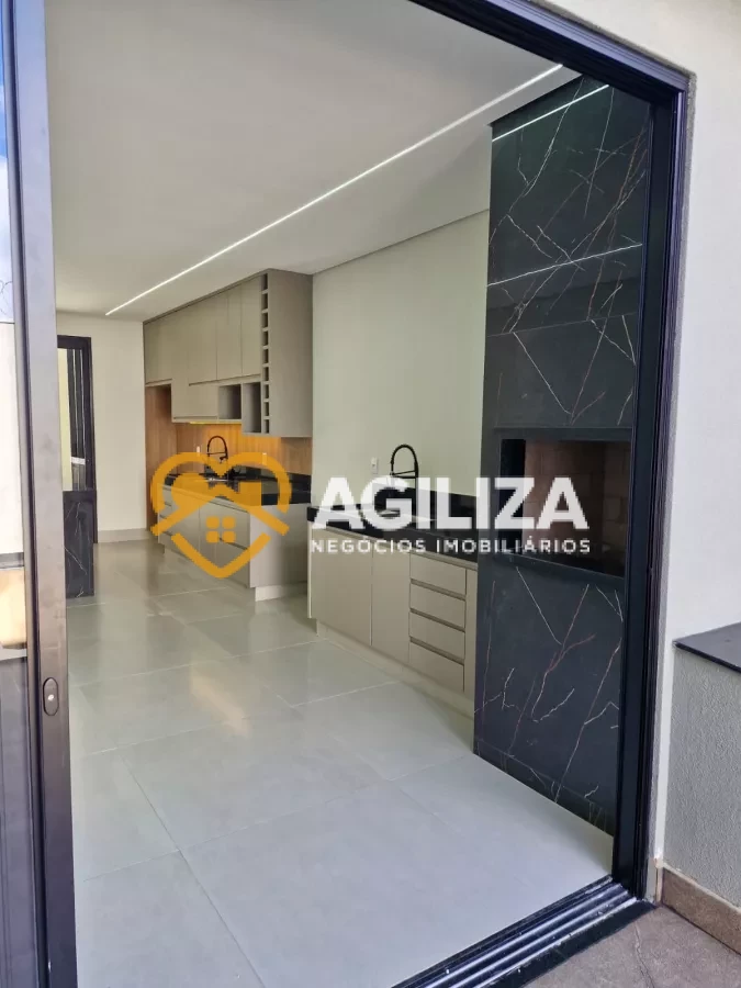 Casa no Bairro Verde Umuarama - Praça Alto Umuarama, Uberlândia [158]