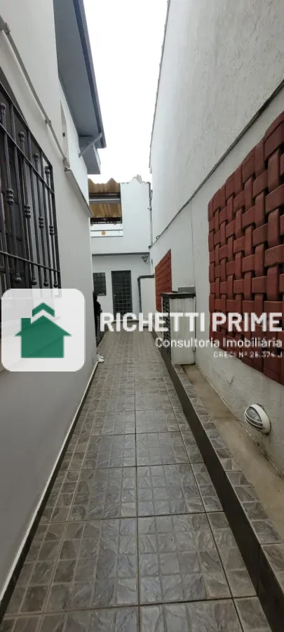 Imagem de Casa à Venda no Alto da Lapa – 3 Quartos, 2 Suítes e 3 Vagas