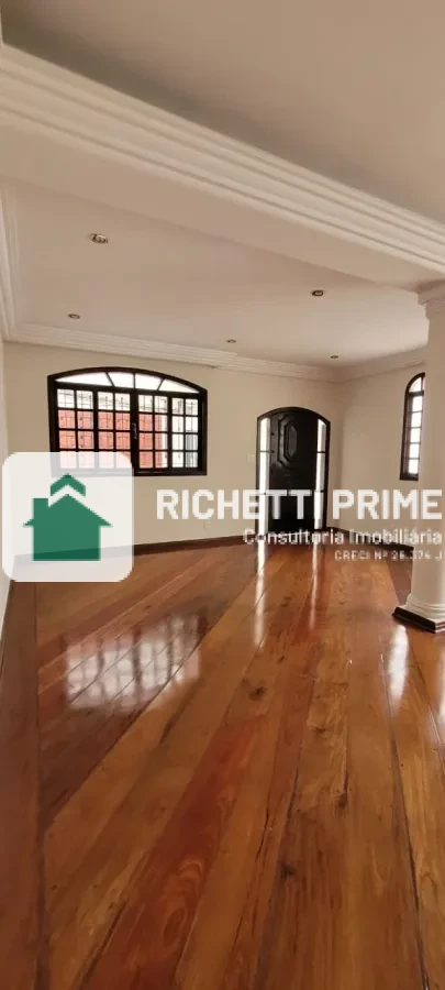 Imagem de Casa à Venda no Alto da Lapa – 3 Quartos, 2 Suítes e 3 Vagas