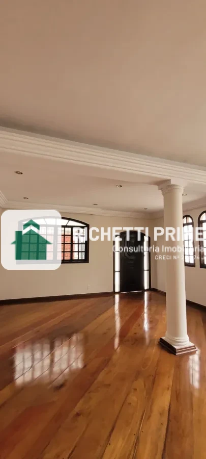 Imagem de Casa à Venda no Alto da Lapa – 3 Quartos, 2 Suítes e 3 Vagas