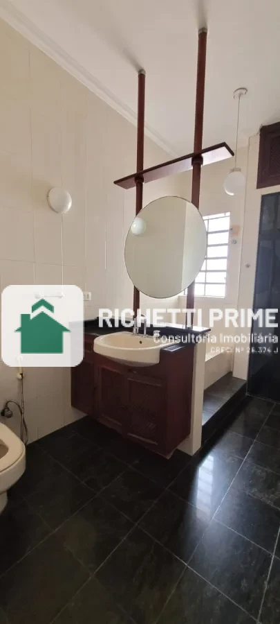 Imagem de Casa à Venda no Alto da Lapa – 3 Quartos, 2 Suítes e 3 Vagas