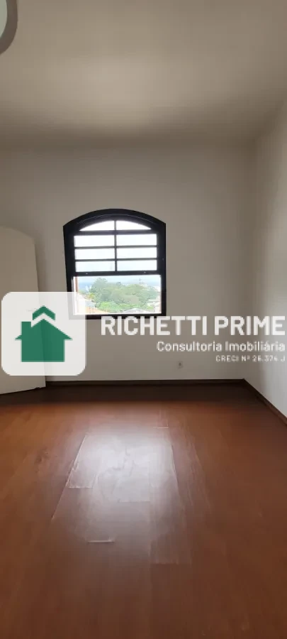 Imagem de Casa à Venda no Alto da Lapa – 3 Quartos, 2 Suítes e 3 Vagas